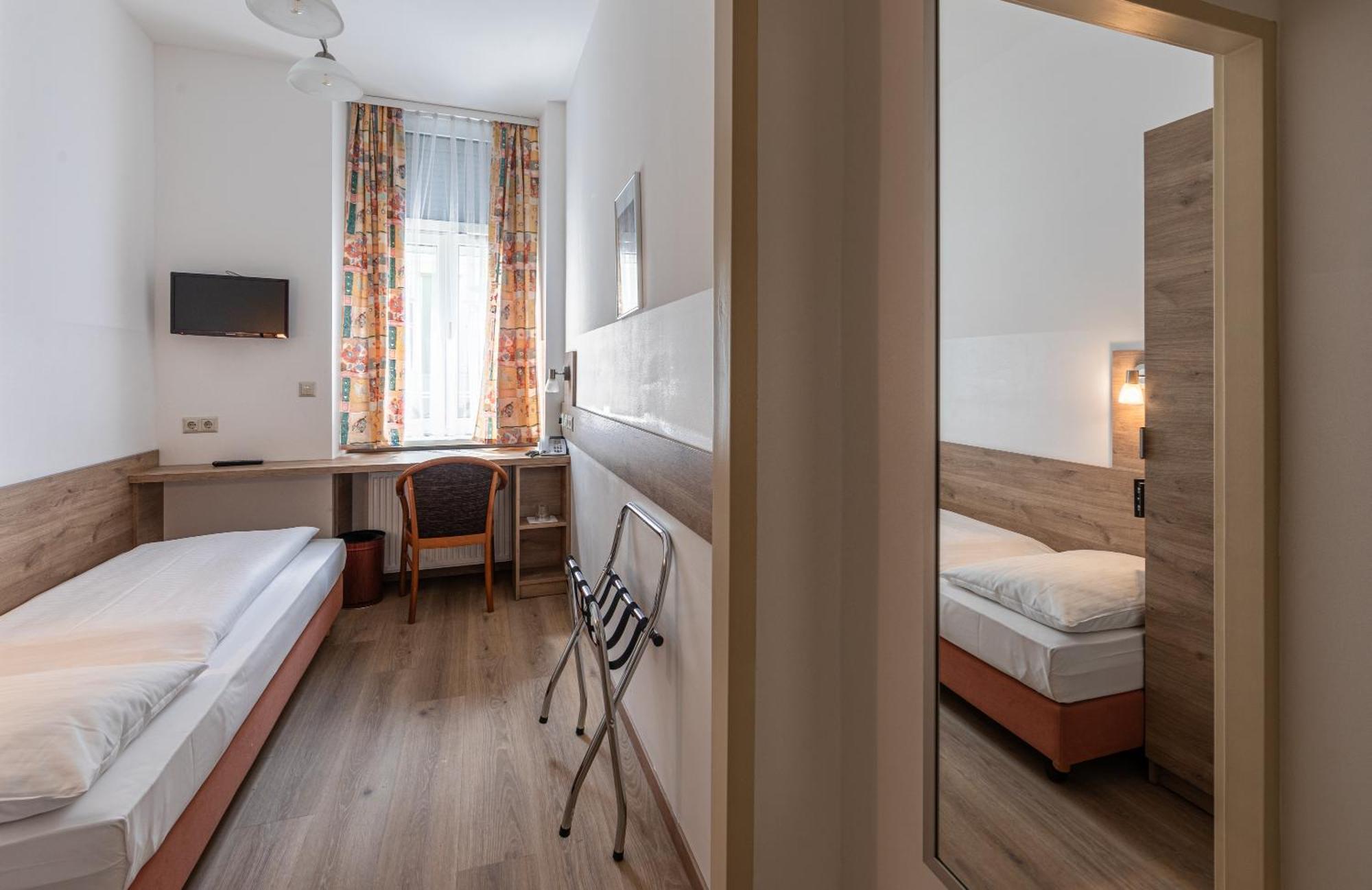 Hotel Terminus Wien Exteriör bild