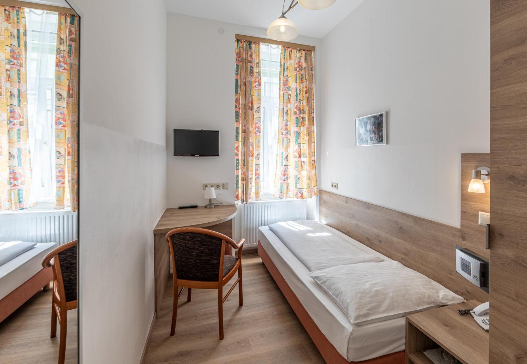 Hotel Terminus Wien Exteriör bild