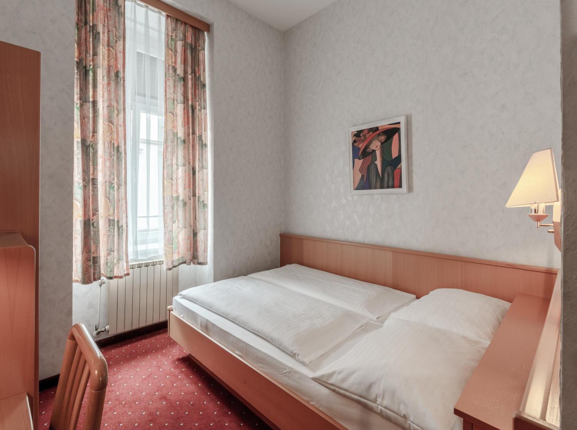 Hotel Terminus Wien Exteriör bild